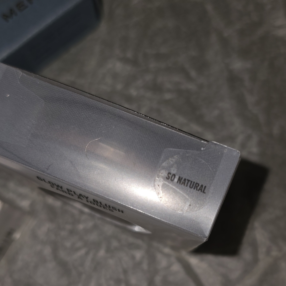 ♡♡♡ Skin Care/makeup Bundle - Picture 9 of 9